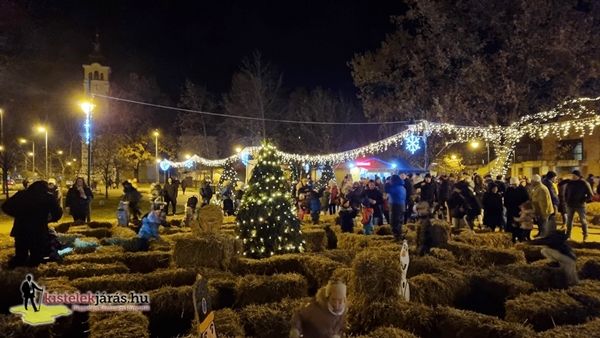 adventi_elso_gyertyagyujtas_kistelek_20231204_ck_057