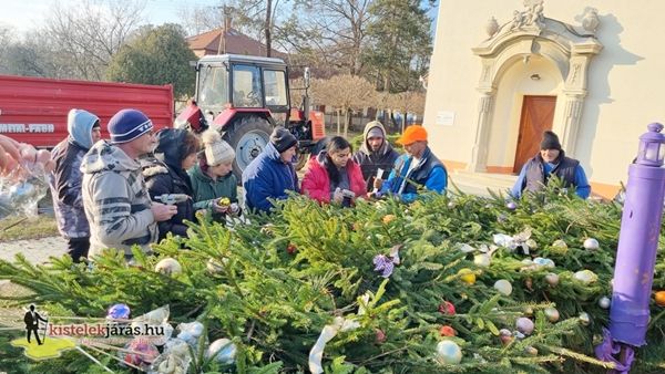 adventi_koszoru_opusztaszer_20231130_ck_012