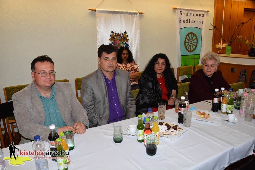 baks_ujv_2_201504_004