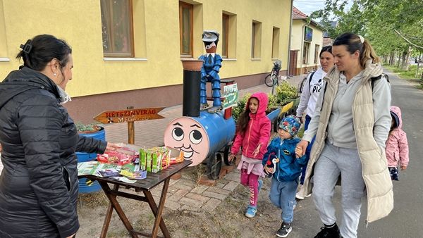 Jutalom járt a kerékpárral érkezőknek 