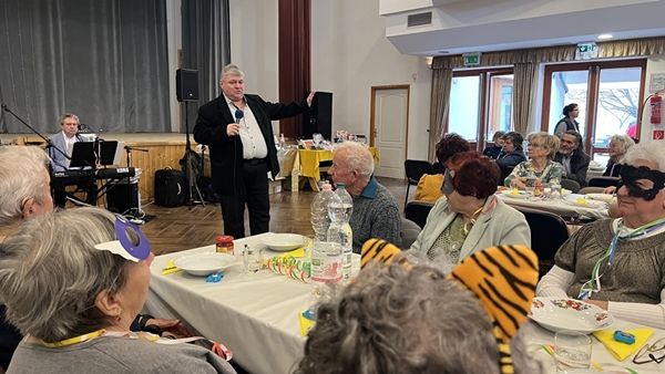farsang_nyugdijas_klub_kistelek_20260210_ck_026