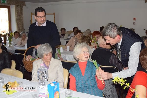 nonap_nyugdijas_klub_kistelek_202303_ck_006