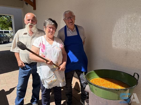 nyugdijas_klub_anyak_napja_kistelek_20260504_ck_030